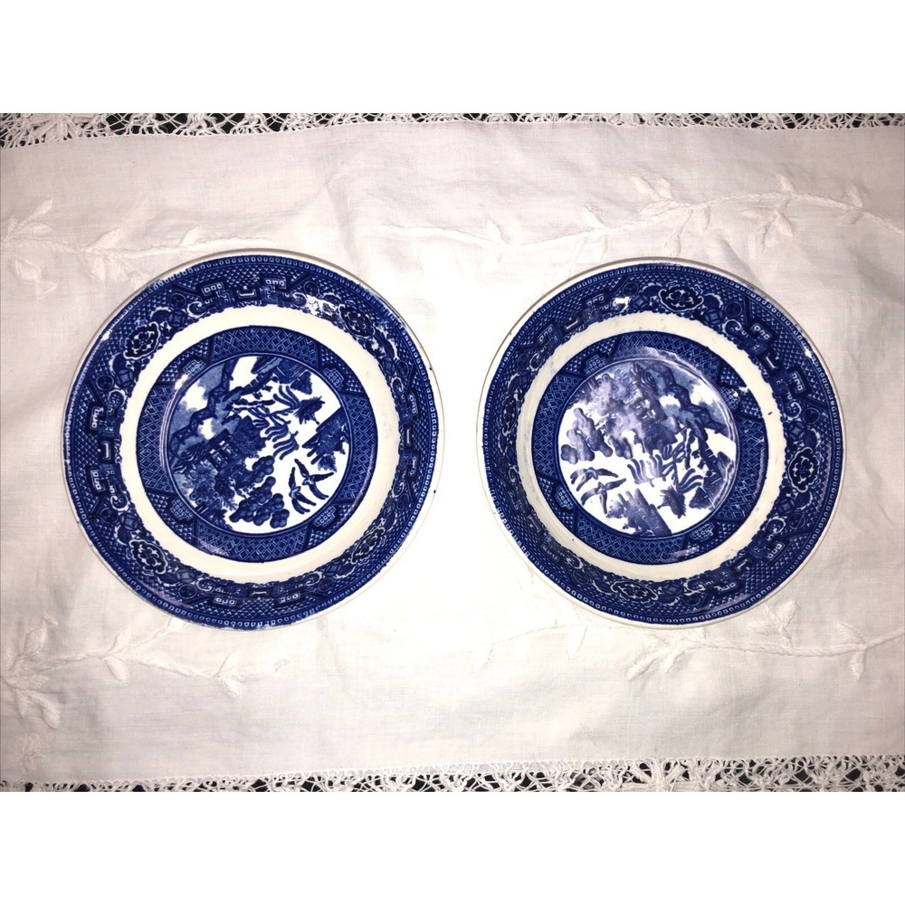 Homer Laughlin Blue Willow tea cup saucer. *Saucer only"  Set of 2.